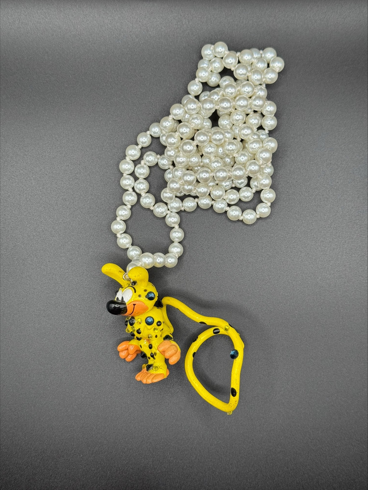 Collier personnage perles et strass (plusieurs modèles)