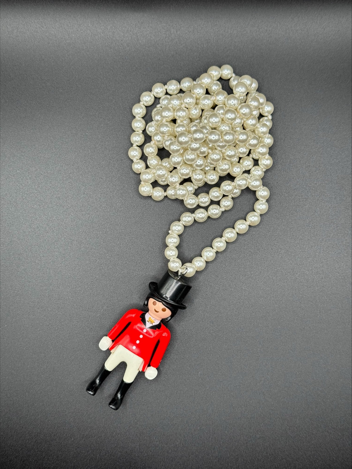Collier Playmobil perles (plusieurs modèles)